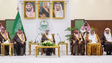 أمير القصيم يؤكد من عنيزة أهمية تعزيز الاستثمار وتمكين المرأة والارتقاء بالخدمات