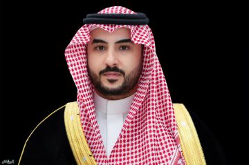 هاتفيا... وزير الدفاع يعزي أمير قطر في وفاة حمد بن خليفة هاتفيا... وزير الدفاع يعزي أمير قطر في وفاة حمد بن خليفة