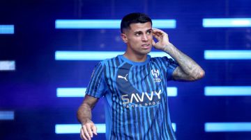 الهلال يمنح الضوء الأخضر لرحيل كانسيلو