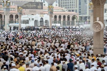 خطيب المسجد النبوي: اشتداد الحر يذكر بحر جهنم خطيب المسجد النبوي: اشتداد الحر يذكر بحر جهنم