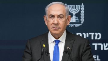 تقرير: نتنياهو ينتظر موافقة ترامب لعملية عسكرية في جنوب لبنان تقرير: نتنياهو ينتظر موافقة ترامب لعملية عسكرية في جنوب لبنان
