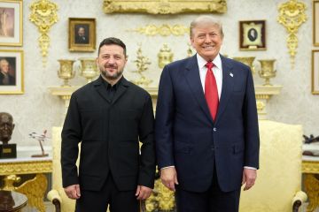 زيلينسكي: عقدت اجتماعا مثمرا مع الرئيس الأميركي ترمب زيلينسكي: عقدت اجتماعا مثمرا مع الرئيس الأميركي ترمب