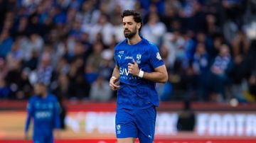 بابلو ماري خارج أسوار الهلال بابلو ماري خارج أسوار الهلال