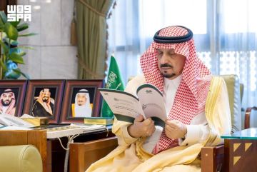 أمير الرياض يطلع على مستجدات الأعمال في كرسي الأمير فيصل بن بندر لتقنيات الذكاء الاصطناعي في المدن الذكية بجامعة شقراء أمير الرياض يطلع على مستجدات الأعمال في كرسي الأمير فيصل بن بندر لتقنيات الذكاء الاصطناعي في المدن الذكية بجامعة شقراء