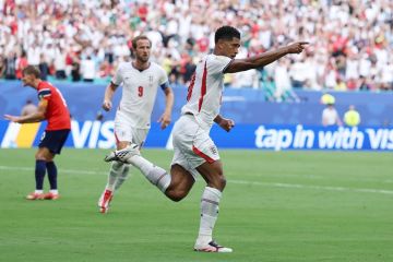 مونديال 2026 إنجلترا تعبر النرويج بثنائية بيلينغهام وتتأهل لنصف النهائي مونديال 2026 إنجلترا تعبر النرويج بثنائية بيلينغهام وتتأهل لنصف النهائي