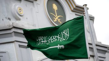 سفارة المملكة بالولايات المتحدة تحذر من عمليات احتيال عبر الهاتف سفارة المملكة بالولايات المتحدة تحذر من عمليات احتيال عبر الهاتف