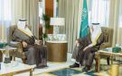 أمير الشرقية يستقبل رئيس وأعضاء مجلس إدارة غرفة حفر الباطن