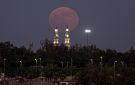 بدر شهر صفر يزين سماء الحدود الشمالية - sa