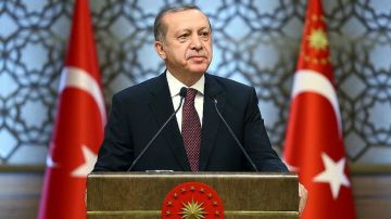 رئيس تركيا يصل إلى جدة