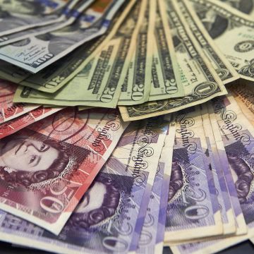 ارتفاع الدولار مع ترقب بيانات تضخم أمريكية ارتفاع الدولار مع ترقب بيانات تضخم أمريكية