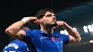 إدارة الهلال تصرف النظر عن بيدرو نيتو إدارة الهلال تصرف النظر عن بيدرو نيتو