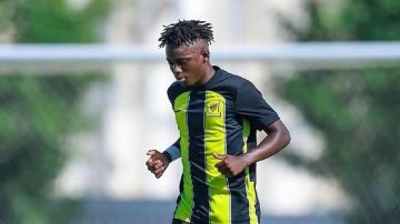 الاتحاد يجدد عقد هوساوي