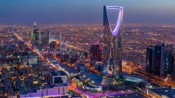 194 دولة تلتقي في الرياض.. لقيادة حوار عالمي مع اليونسكو لحوكمة أخلاقيات الذكاء الاصطناعي في العالم 194 دولة تلتقي في الرياض.. لقيادة حوار عالمي مع اليونسكو لحوكمة أخلاقيات الذكاء الاصطناعي في العالم