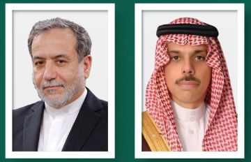 وزير الخارجية يتلقى اتصالا هاتفيا من وزير خارجية إيران وزير الخارجية يتلقى اتصالا هاتفيا من وزير خارجية إيران
