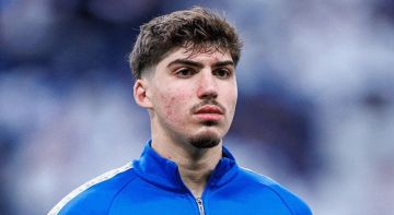جلطة سراي يضم أكتشيشيك من الهلال بنظام الإعارة جلطة سراي يضم أكتشيشيك من الهلال بنظام الإعارة