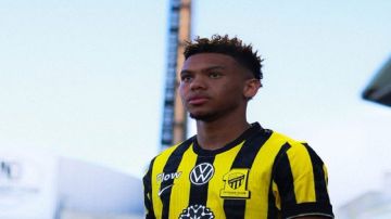 مدرب الاتحاد يرفض عرضا مقدما من الدرعية بشأن معاذ فقيهي