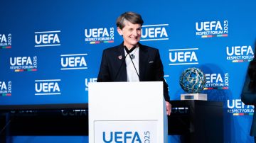 نائبة رئيس الاتحاد الأوروبي: التهديد بمقاطعة كأس العالم كان ناجحا نائبة رئيس الاتحاد الأوروبي: التهديد بمقاطعة كأس العالم كان ناجحا