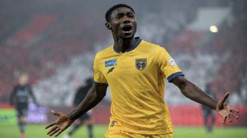 التعاون يكمل إجراءات التعاقد مع دورلي التعاون يكمل إجراءات التعاقد مع دورلي