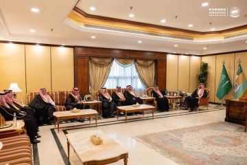 وزير الحرس الوطني يلتقي أمراء الأفواج بالقطاع الغربي وزير الحرس الوطني يلتقي أمراء الأفواج بالقطاع الغربي