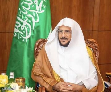 وزير الشؤون الإسلامية يوجه بتخصيص خطبة الجمعة للحديث عن الالتزام بالأنظمة المرورية وزير الشؤون الإسلامية يوجه بتخصيص خطبة الجمعة للحديث عن الالتزام بالأنظمة المرورية