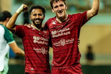 الخلود يسقط الأهلي بثلاثية في دوري روشن الخلود يسقط الأهلي بثلاثية في دوري روشن