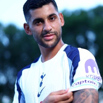 روميرو يودع توتنهام بعد تأكد رحيله عن النادي