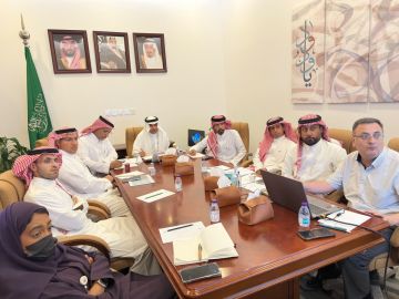 أمانة الشرقية تطلع على استراتيجية إدارة النفايات الصلبة لمشروع داون تاون الخبر