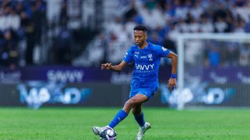 الهلال يحسم مستقبل ناصر الدوسري الهلال يحسم مستقبل ناصر الدوسري