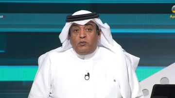 وليد الفراج: اتحاد الكرة السعودي يتبع السياسة السعودية الهادئة.. فيديو وليد الفراج: اتحاد الكرة السعودي يتبع السياسة السعودية الهادئة.. فيديو