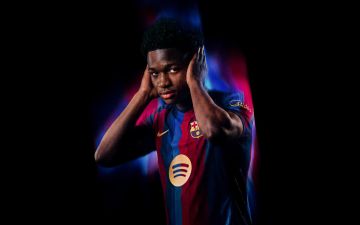 برشلونة يتعاقد مع جيسي بيسيو حتى 2031