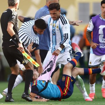 الفيفا يحول عقوبات لاعبي منتخب التانغو للمباريات الودية