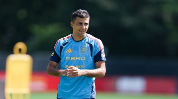 مانشستر سيتي يرفض عرض برشلونة لضم رودري