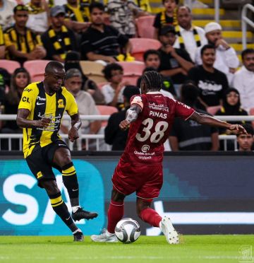 وسط جمهوره.. الاتحاد يفتتح الدوري بتعادل أمام الخلود