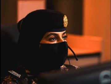 2,7 مليون اتصال لـ911 خلال يوليو 2,7 مليون اتصال لـ911 خلال يوليو