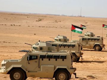 الجيش الأردني يعترض 8 صواريخ اخترقت المجال الجوي للمملكة