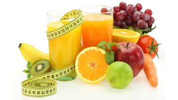 أخصائية تحذر: رجيم الفواكه يحقق نزولا في العضلات وليس الدهون .. فيديو أخصائية تحذر: رجيم الفواكه يحقق نزولا في العضلات وليس الدهون .. فيديو