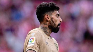النصر يوقع رسميا مع البرتغالي سامو كوستا النصر يوقع رسميا مع البرتغالي سامو كوستا