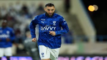 حامد القرني: بنزيما سيستمر مع الهلال حتى الشتوية.. فيديو حامد القرني: بنزيما سيستمر مع الهلال حتى الشتوية.. فيديو