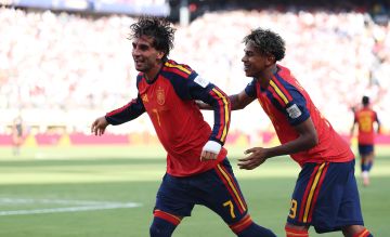 توريس يحصل على إذن بالغياب عن برشلونة لاتمام انتقاله لسان جيرمان توريس يحصل على إذن بالغياب عن برشلونة لاتمام انتقاله لسان جيرمان