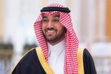 الفيصل يهنئ الأهلي بعد عبور أوكلاند في كأس إنتركونتيننتال الفيصل يهنئ الأهلي بعد عبور أوكلاند في كأس إنتركونتيننتال