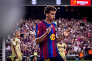برشلونة يفوز على الأهلي المصري ويتوج بكأس خوان جامبر الودية