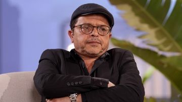 وفاة شقيق محمد هنيدي بعد صراع مع المرض وفاة شقيق محمد هنيدي بعد صراع مع المرض