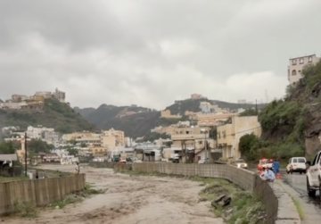 سحاب ومطر وسيل.. والداير بني مالك ترتدي ملامح جزر البندقية .. فيديو سحاب ومطر وسيل.. والداير بني مالك ترتدي ملامح جزر البندقية .. فيديو