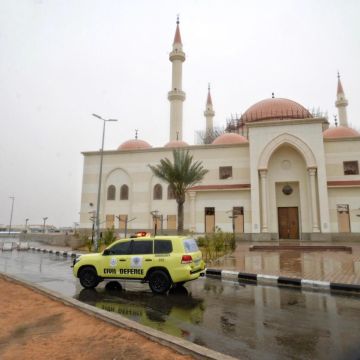 الدفاع المدني ينبه: أمطار رعدية على بعض مناطق المملكة الدفاع المدني ينبه: أمطار رعدية على بعض مناطق المملكة