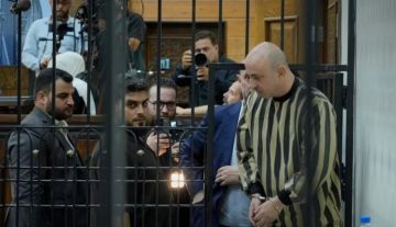 القضاء السوري يصدر حكما بالإعدام على ابن عم بشار الأسد القضاء السوري يصدر حكما بالإعدام على ابن عم بشار الأسد