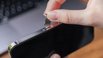 حبس طالب مصري 25 عاما بسبب شريحة هاتف حبس طالب مصري 25 عاما بسبب شريحة هاتف