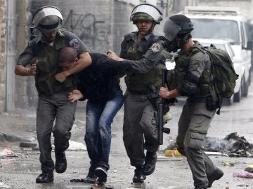 إصابة فلسطينيين واعتقال آخر في اقتحامات للاحتلال بنابلس وطوباس إصابة فلسطينيين واعتقال آخر في اقتحامات للاحتلال بنابلس وطوباس