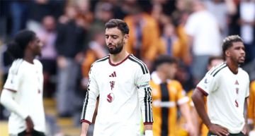 هال سيتي يصعق مانشستر يونايتد في أول مفاجآت البريمرليج