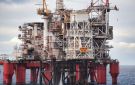 النفط يستقر ويتجه تتجه نحو انخفاض أسبوعي وسط جمود محادثات السلام - sa