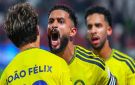 بعد ريمونتادا جنونية.. النصر يقلب الطاولة على الاتفاق ويتصدر روشن